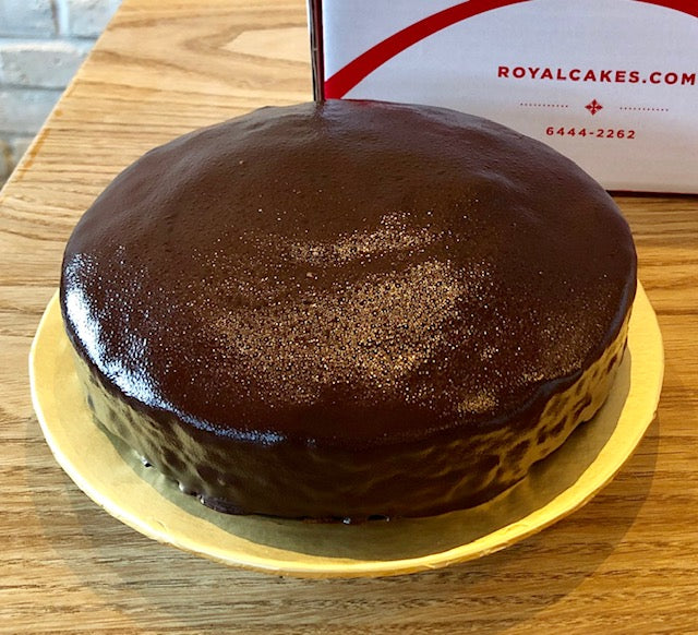 (SWC) 7-inch Grandma Chocolate Cake (in a plain box) – The ROYALS Cafe