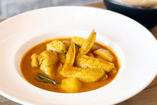 Load image into Gallery viewer, (PP12) Curry Chicken with Baguettes